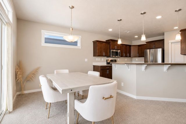 1101 S Pillar Rock Dr, Spokane, WA 99224