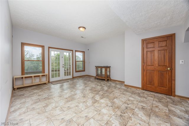 1421 Mcgill Road, Vincent, OH 45784