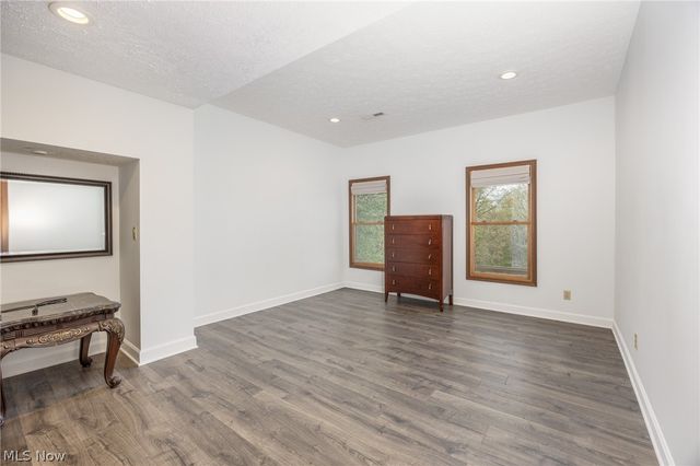 1421 Mcgill Road, Vincent, OH 45784