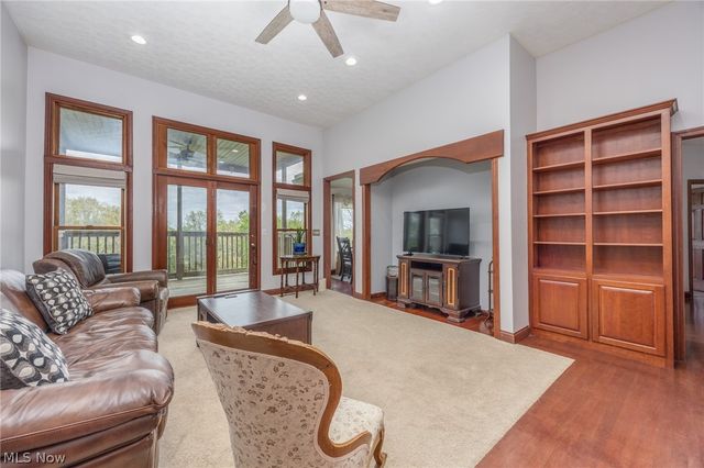 1421 Mcgill Road, Vincent, OH 45784