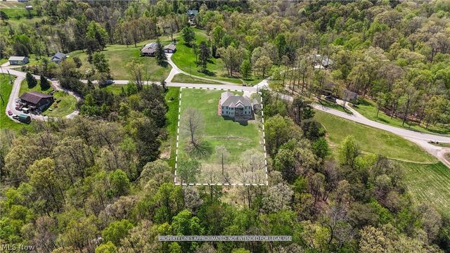 1421 Mcgill Road, Vincent, OH 45784
