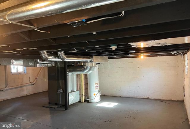 334 ROSALIND AVE, Gloucester City, NJ 08030