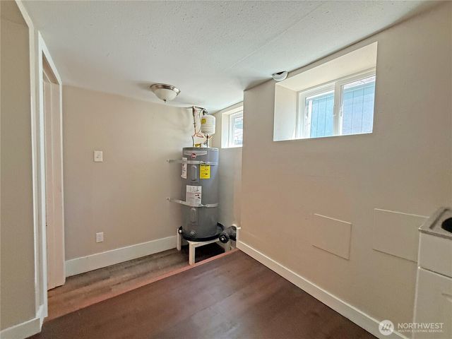 4115 W I Street, Bremerton, WA 98312