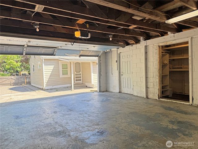 4115 W I Street, Bremerton, WA 98312