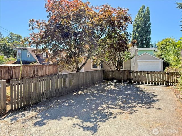 4115 W I Street, Bremerton, WA 98312