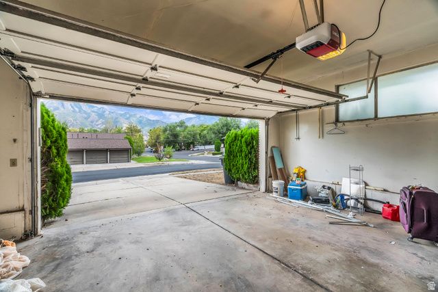 1261 E CHEVY CHASE DR, Salt Lake City, UT 84117