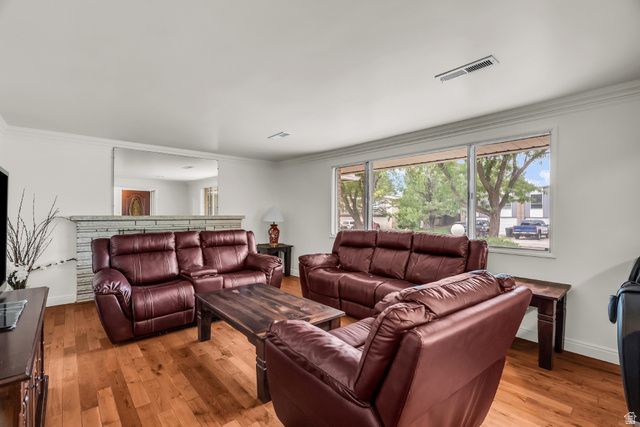 1261 E CHEVY CHASE DR, Salt Lake City, UT 84117