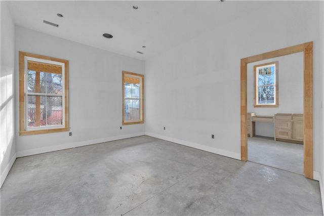 720 N Gregg Avenue, Fayetteville, AR 72701