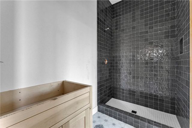 720 N Gregg Avenue, Fayetteville, AR 72701