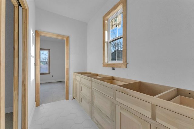 720 N Gregg Avenue, Fayetteville, AR 72701