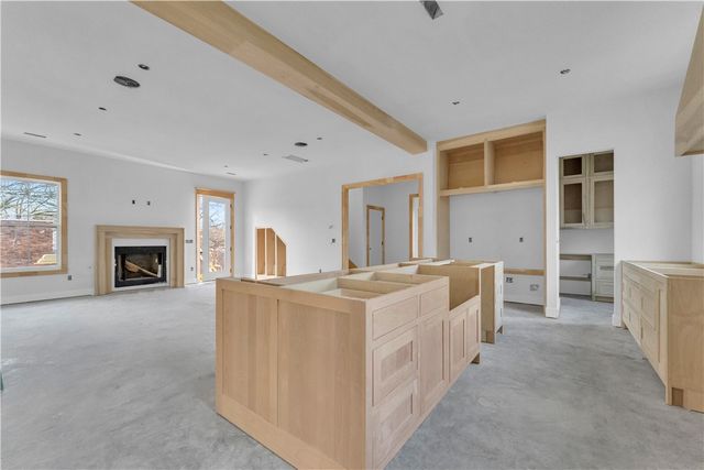 720 N Gregg Avenue, Fayetteville, AR 72701