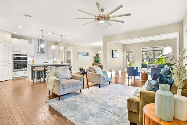 324 Elkins Place, Peachtree City, GA 30269
