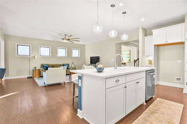 324 Elkins Place, Peachtree City, GA 30269