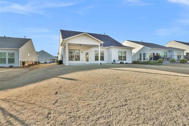 324 Elkins Place, Peachtree City, GA 30269