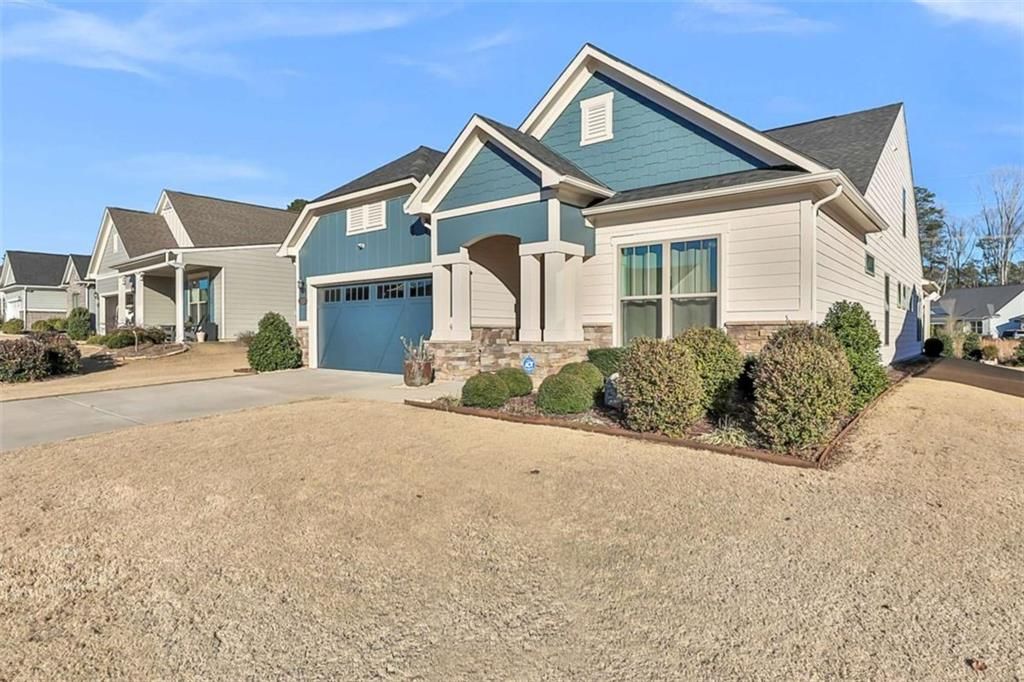 324 Elkins Place, Peachtree City, GA 30269