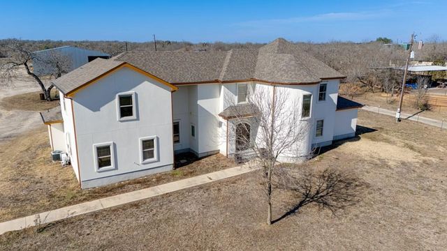 1206 Walter Hoffman RD, Cedar Creek, TX 78612