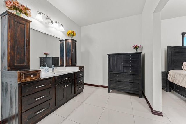 1206 Walter Hoffman RD, Cedar Creek, TX 78612