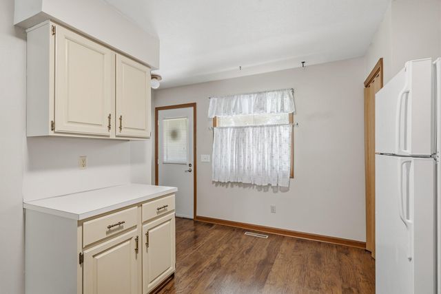 5128 Green Meadow Road, Oshtemo Twp, MI 49009