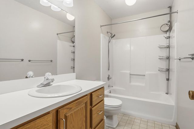 5128 Green Meadow Road, Oshtemo Twp, MI 49009
