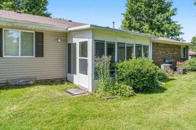 5128 Green Meadow Road, Oshtemo Twp, MI 49009
