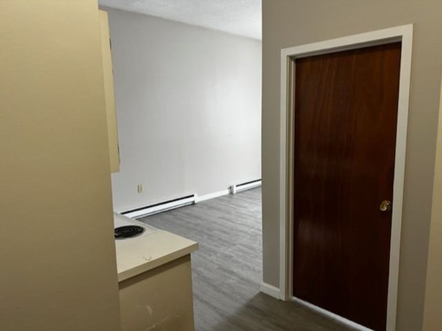 92 Gorham St 201, Lowell, MA 01852