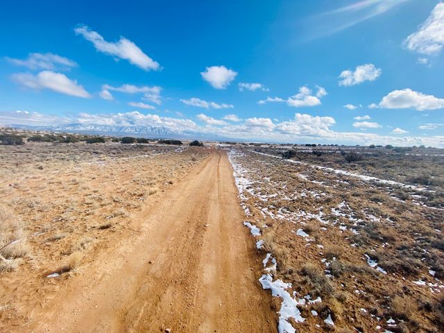 5105 Hummell Road NE, Rio Rancho, NM 87144