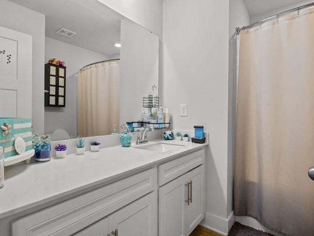 1553 Rivermeade Drive, Moore, SC 29349