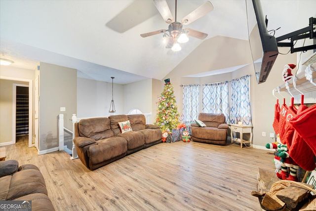 29 Wood Circle, Villa Rica, GA 30180