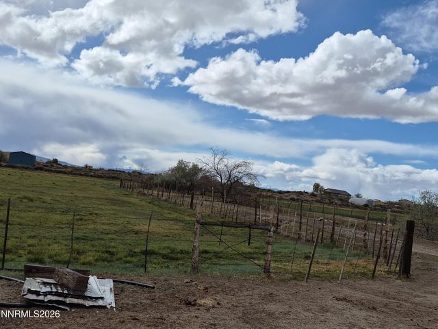 3280 Lone Tree Road, Fallon, NV 89406