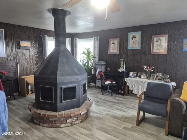 3280 Lone Tree Road, Fallon, NV 89406