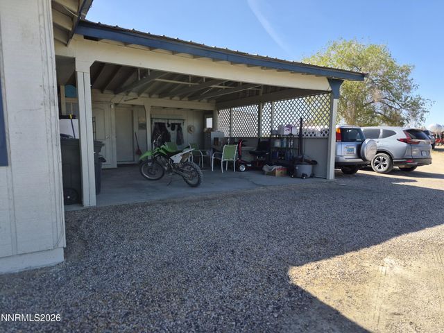 3280 Lone Tree Road, Fallon, NV 89406