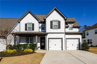5193 Parkwood Drive, Flowery Branch, GA 30542