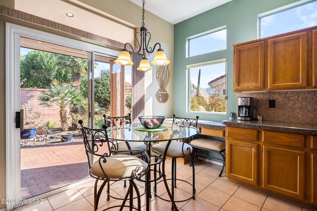 2137 E Bighorn Mountain Drive, Oro Valley, AZ 85755