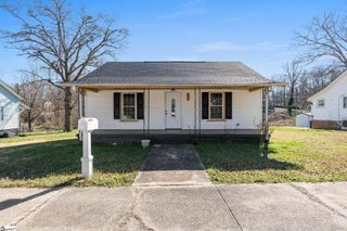 270 Beason Street, Woodruff, SC 29388
