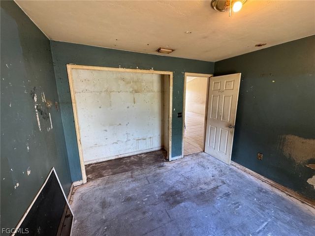 18497 Sarasota RD, Fort Myers, FL 33967