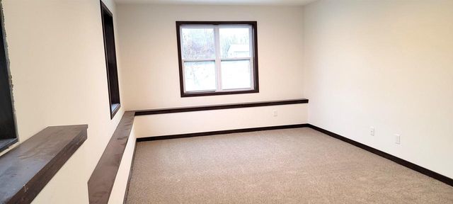 11526 N Indian Summer Drive, Edgerton, WI 53534