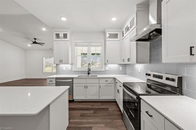 140 Old Heritage Road, Randleman, NC 27317