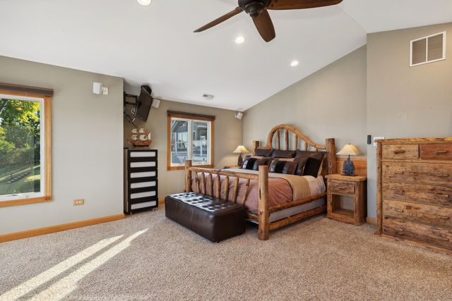 Address unavailable.