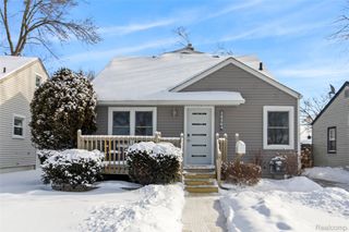 26364 Hampden Street, Madison Heights, MI 48071