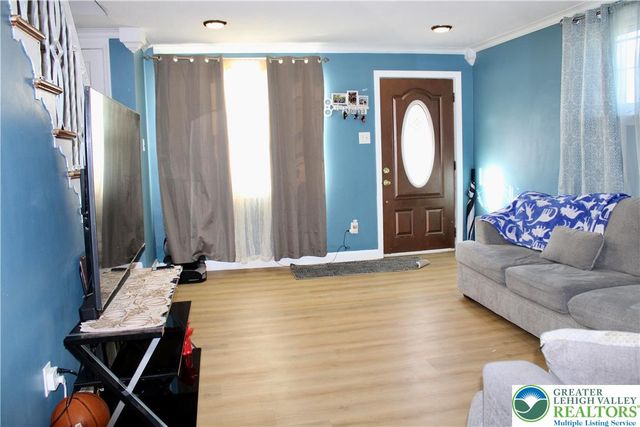 1901 South Delaware Street, Allentown City, PA 18103