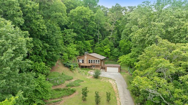 2202 Jones Bend Road, Louisville, TN 37777