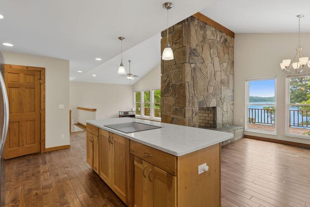 2202 Jones Bend Road, Louisville, TN 37777