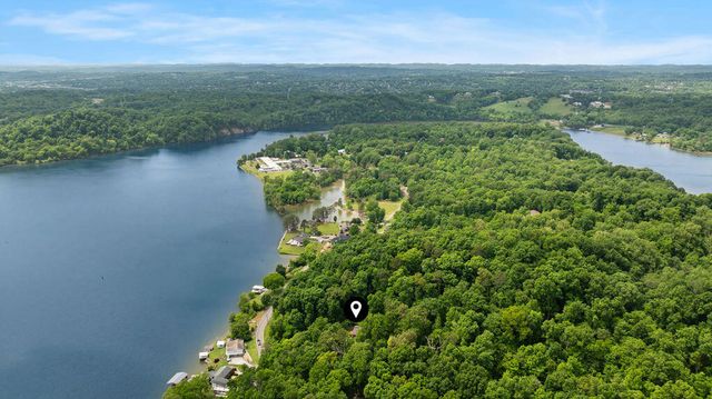 2202 Jones Bend Road, Louisville, TN 37777