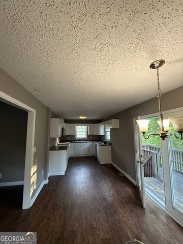 6790 Queen Mill Road SE, Mableton, GA 30126