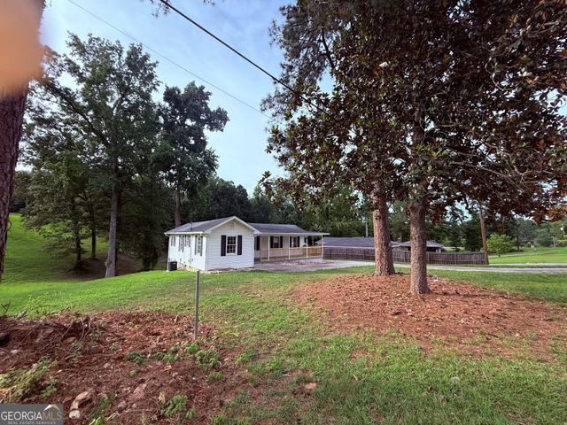 6790 Queen Mill Road SE, Mableton, GA 30126