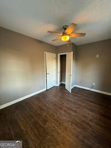 6790 Queen Mill Road SE, Mableton, GA 30126