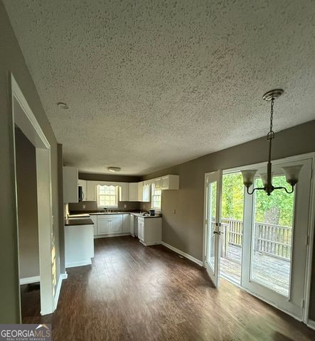 6790 Queen Mill Road SE, Mableton, GA 30126