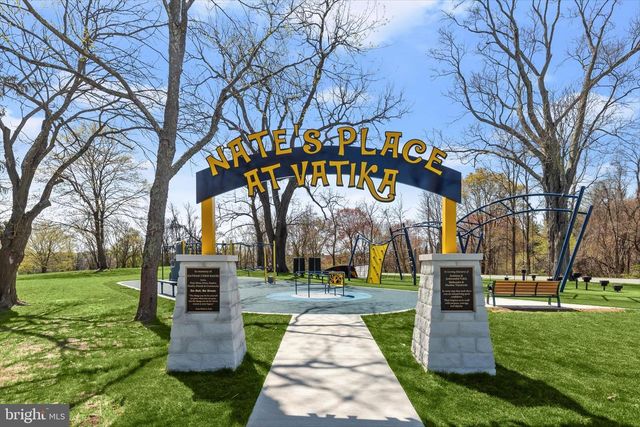 1617 HEATHER HEIGHTS RD, Sykesville, MD 21784