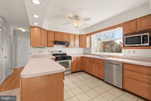 1617 HEATHER HEIGHTS RD, Sykesville, MD 21784