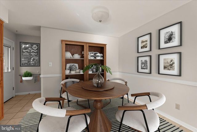 1617 HEATHER HEIGHTS RD, Sykesville, MD 21784